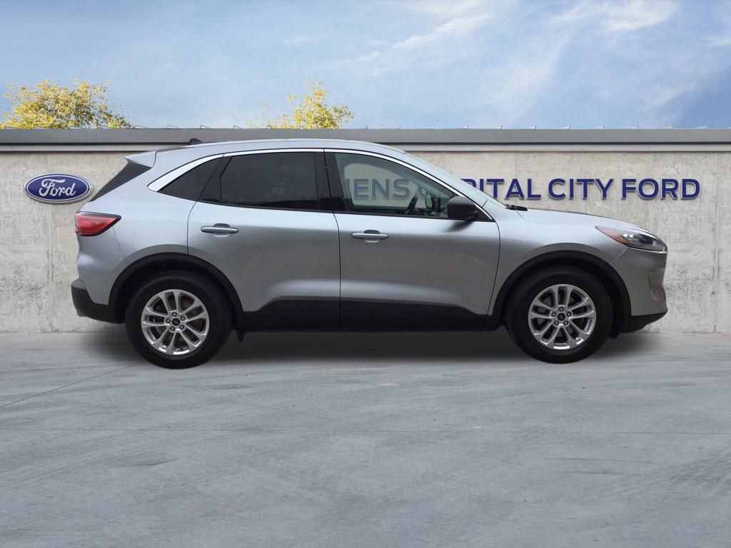 Certified 2022 Ford Escape SE image 6