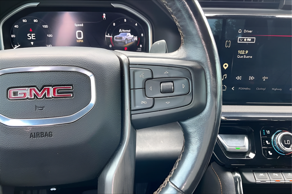 Used 2023 GMC Sierra 1500 AT4 w/ AT4 Preferred Package AWD/4WD image 11