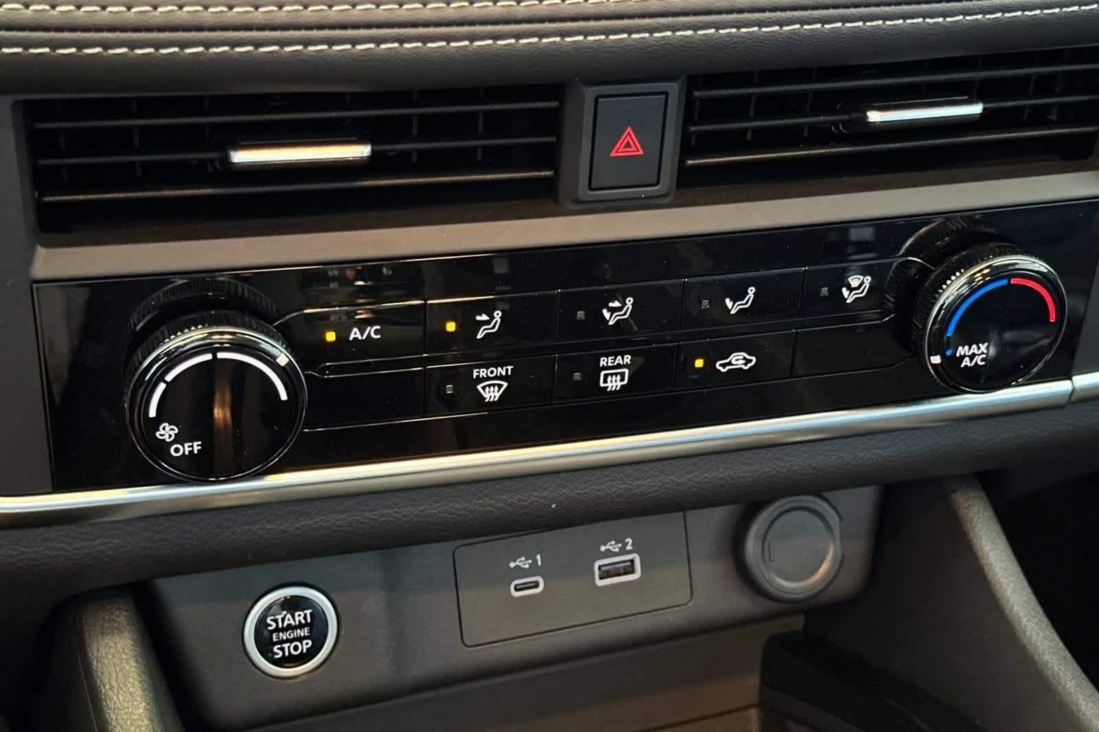 Used 2023 Nissan Rogue S FWD image 20