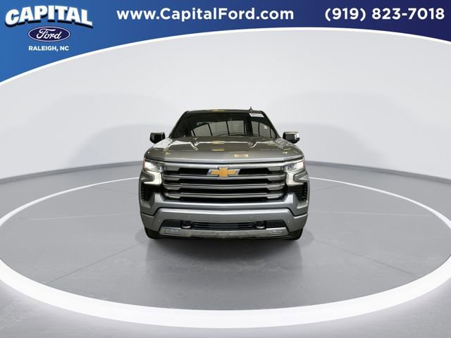 Used 2024 Chevrolet Silverado 1500 High Country w/ High Country Premium Package image 9