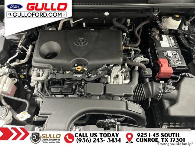 Used 2021 Toyota RAV4 XLE FWD image 30