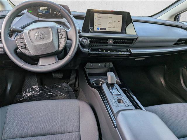 Used 2025 Toyota Prius LE image 16