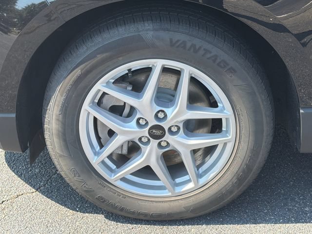 Certified 2024 Ford Edge SEL AWD/4WD image 12