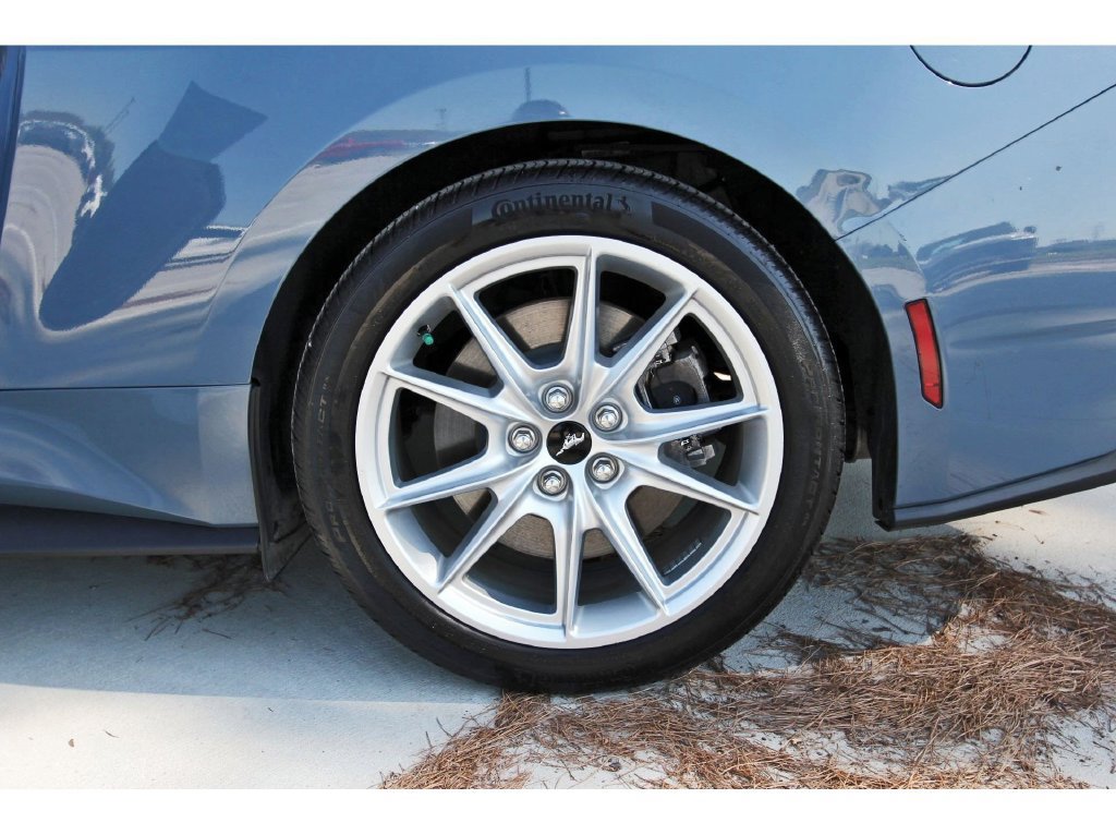 Certified 2025 Ford Mustang GT Premium RWD image 29