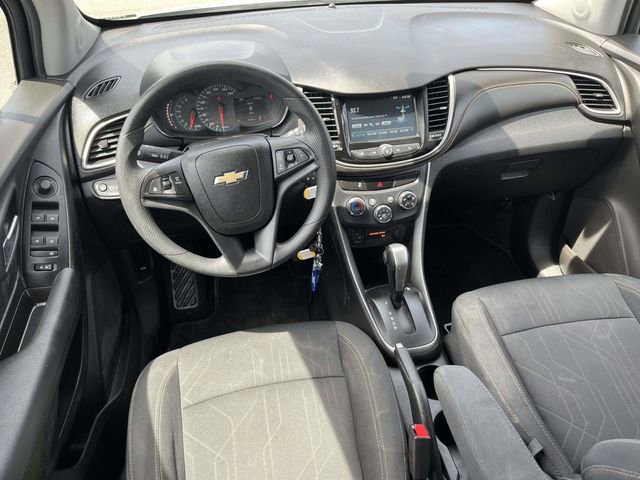 Used 2017 Chevrolet Trax LT image 9