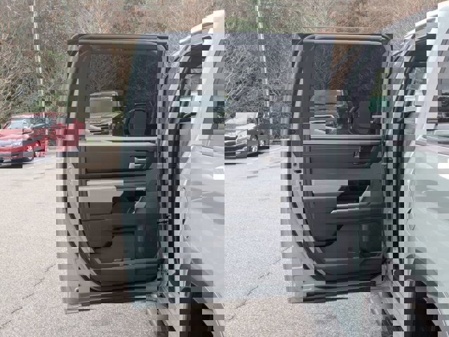 Used 2025 Toyota Tundra Limited image 28