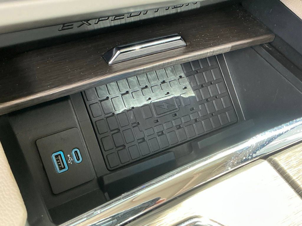 Certified 2024 Ford Expedition Max Limited RWD image 42