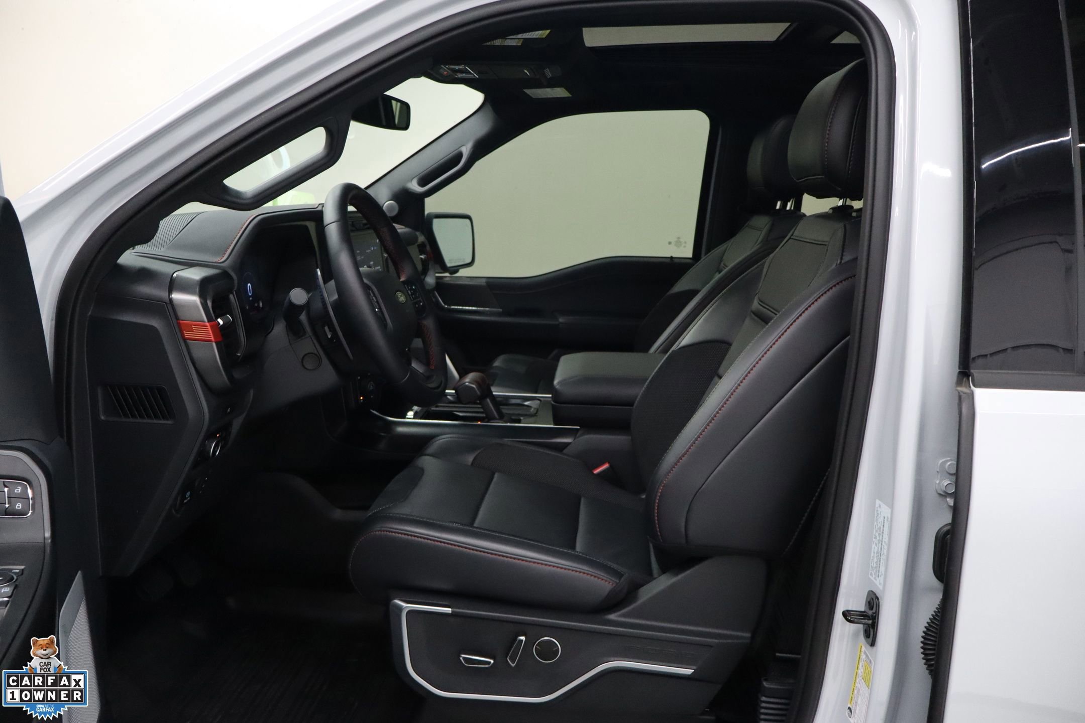 Certified 2025 Ford F150 Raptor image 25