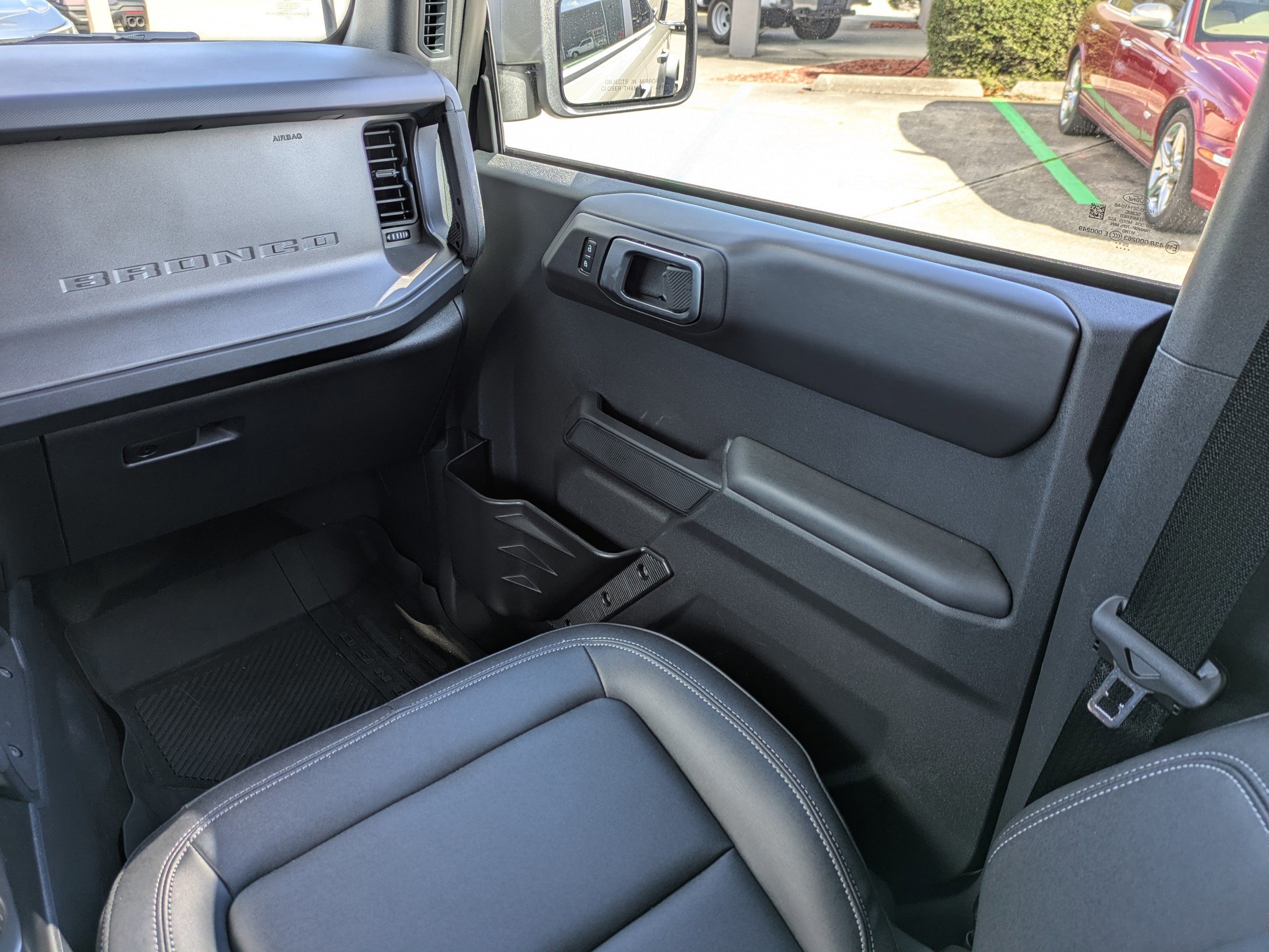 Certified 2025 Ford Bronco Badlands image 18