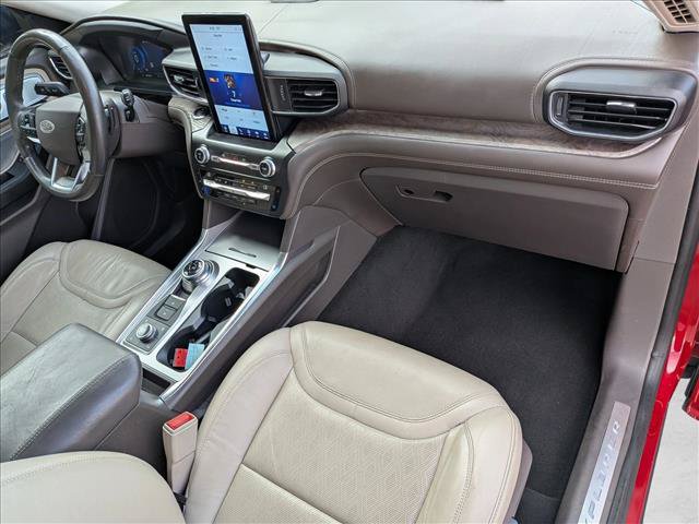 Certified 2020 Ford Explorer Platinum w/ Premium Technology Package AWD/4WD image 21