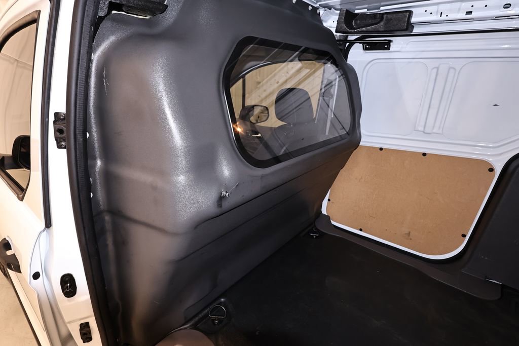Certified 2023 Ford Transit Connect XLT FWD image 15