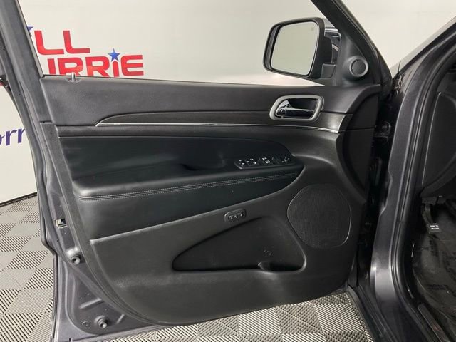 Used 2018 Jeep Grand Cherokee Limited w/ Luxury Group II image 12