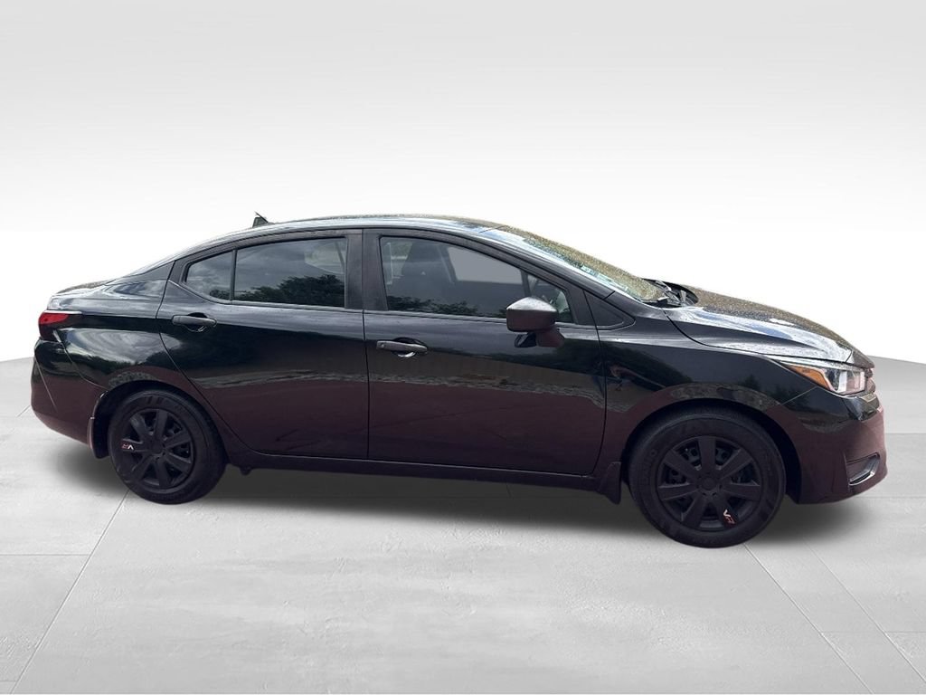 Used 2024 Nissan Versa S w/ Trunk Package FWD image 10