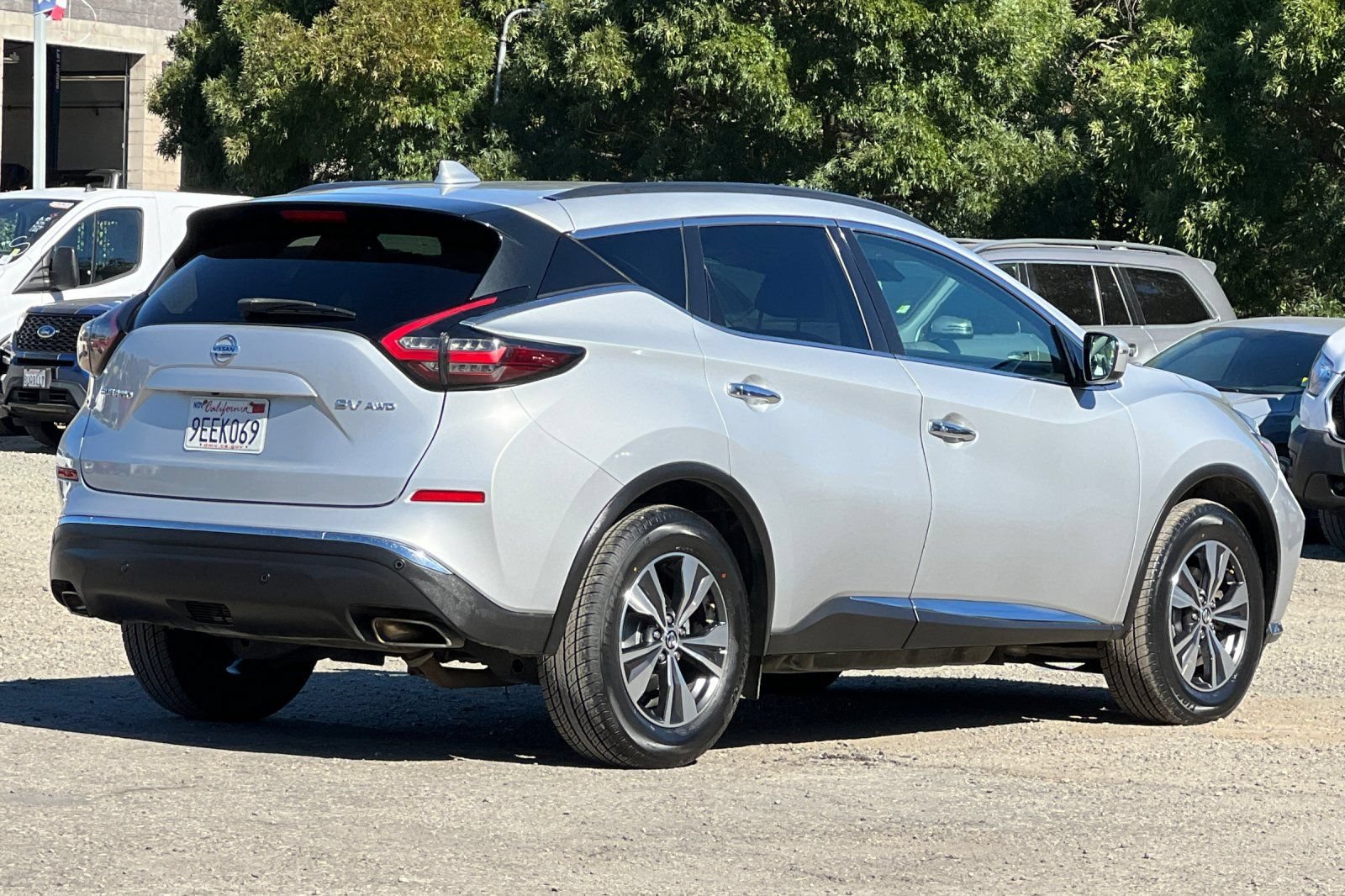Used 2020 Nissan Murano SV AWD/4WD image 4