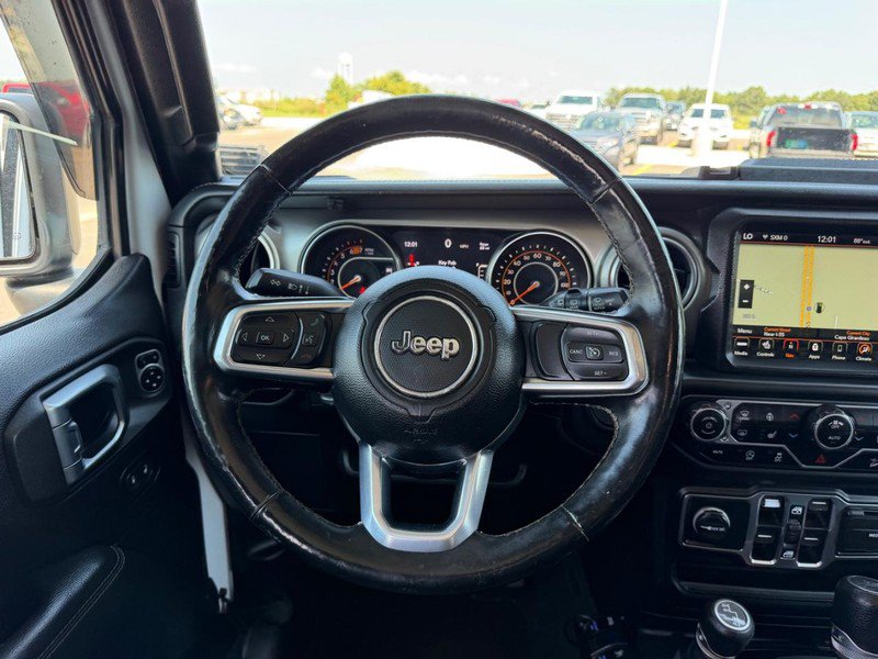 Used 2019 Jeep Wrangler Unlimited Sahara AWD/4WD image 11