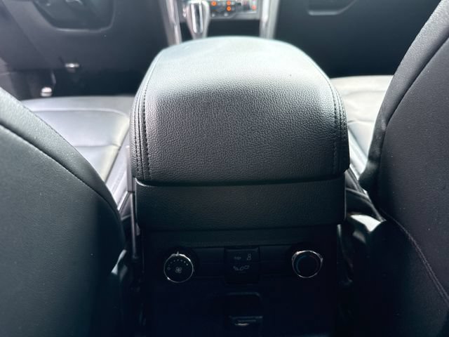 Certified 2019 Ford Explorer XLT w/ Equipment Group 202A AWD/4WD image 28