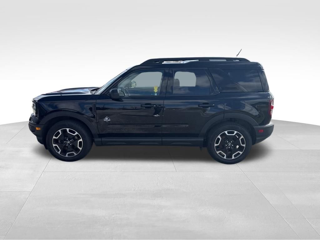 Certified 2023 Ford Bronco Sport Outer Banks w/ Tech Package image 2