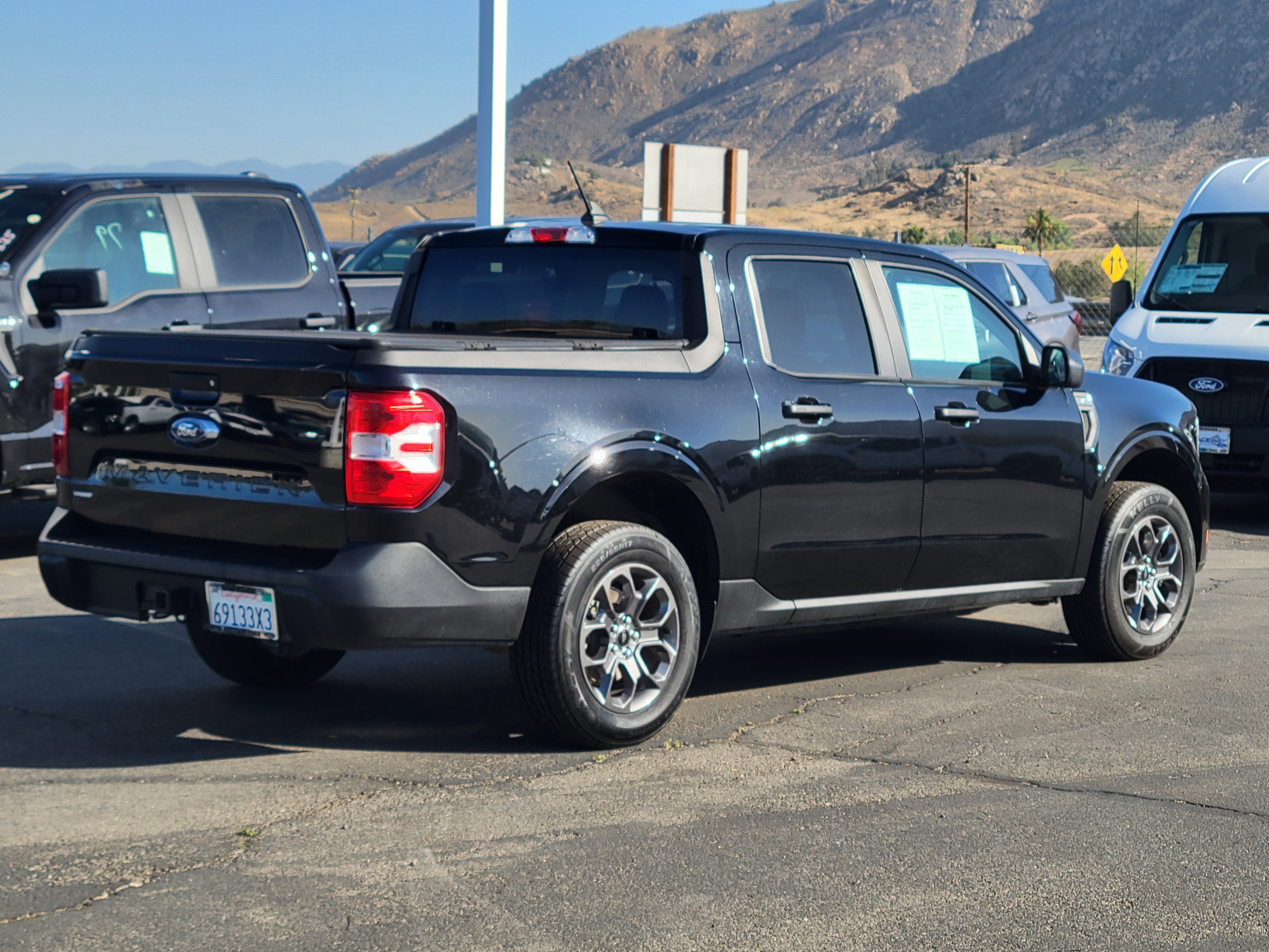 Certified 2024 Ford Maverick XLT FWD image 2