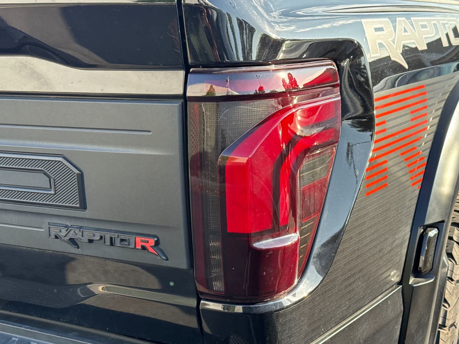 Certified 2024 Ford F150 Raptor w/ Equipment Group 803A Raptor R AWD/4WD image 10