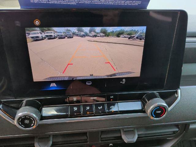 Used 2023 Chevrolet Colorado Trail Boss AWD/4WD image 27