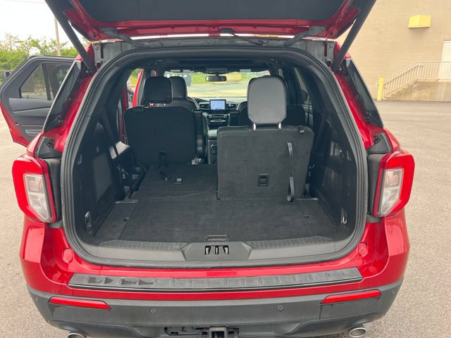 Certified 2024 Ford Explorer ST-Line w/ Class IV Trailer Tow Package AWD/4WD image 20