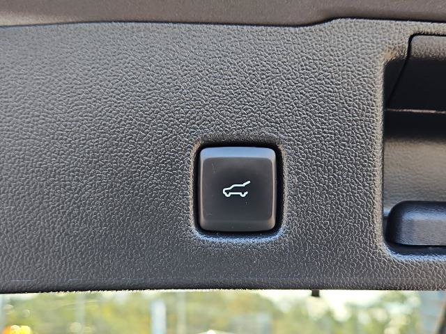 Certified 2024 Ford Escape ST-Line w/ Tech Pack #1 AWD/4WD image 15
