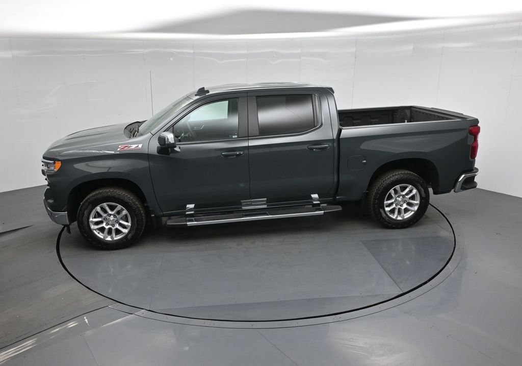 Used 2025 Chevrolet Silverado 1500 LT w/ Z71 Off-Road Package image 23