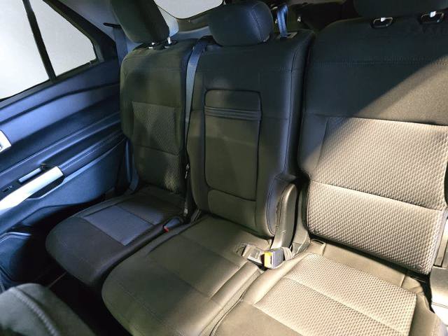 Certified 2023 Ford Explorer XLT AWD/4WD image 17