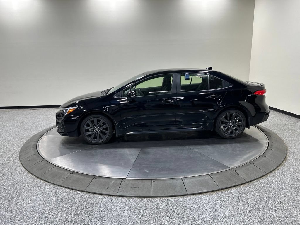 Used 2025 Toyota Corolla SE FWD image 10