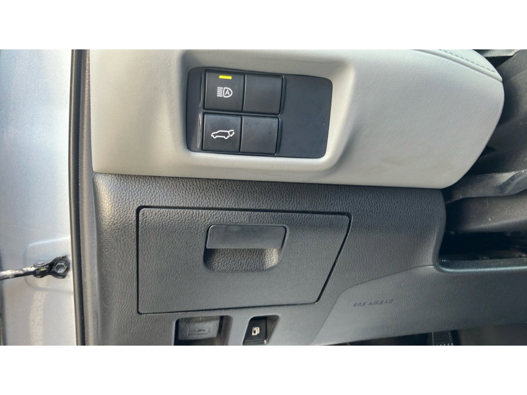 Used 2021 Toyota Highlander LE w/ Protection Package #3 (TMS) image 20