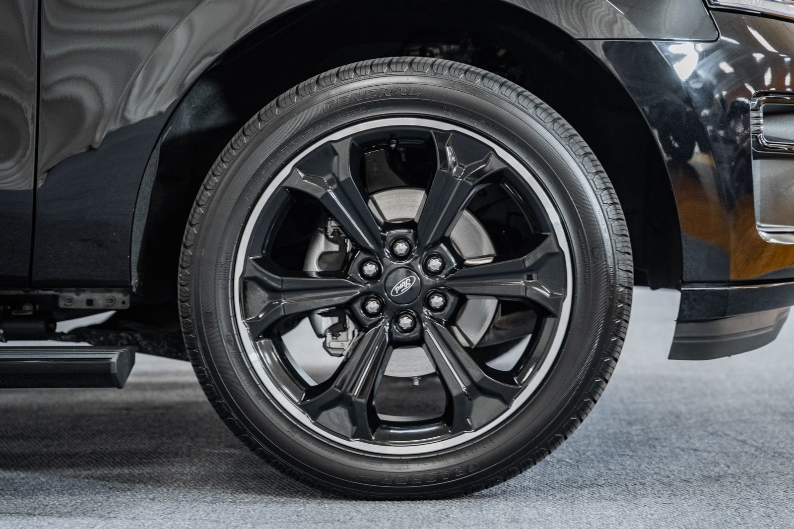 Certified 2024 Ford Expedition Max Limited image 18