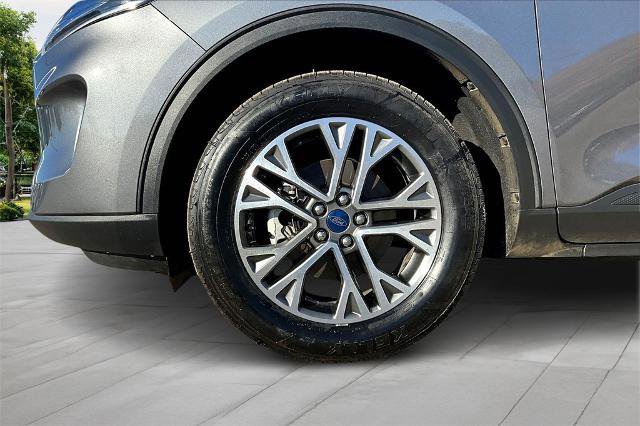 Certified 2022 Ford Escape SEL w/ Technology Package image 11