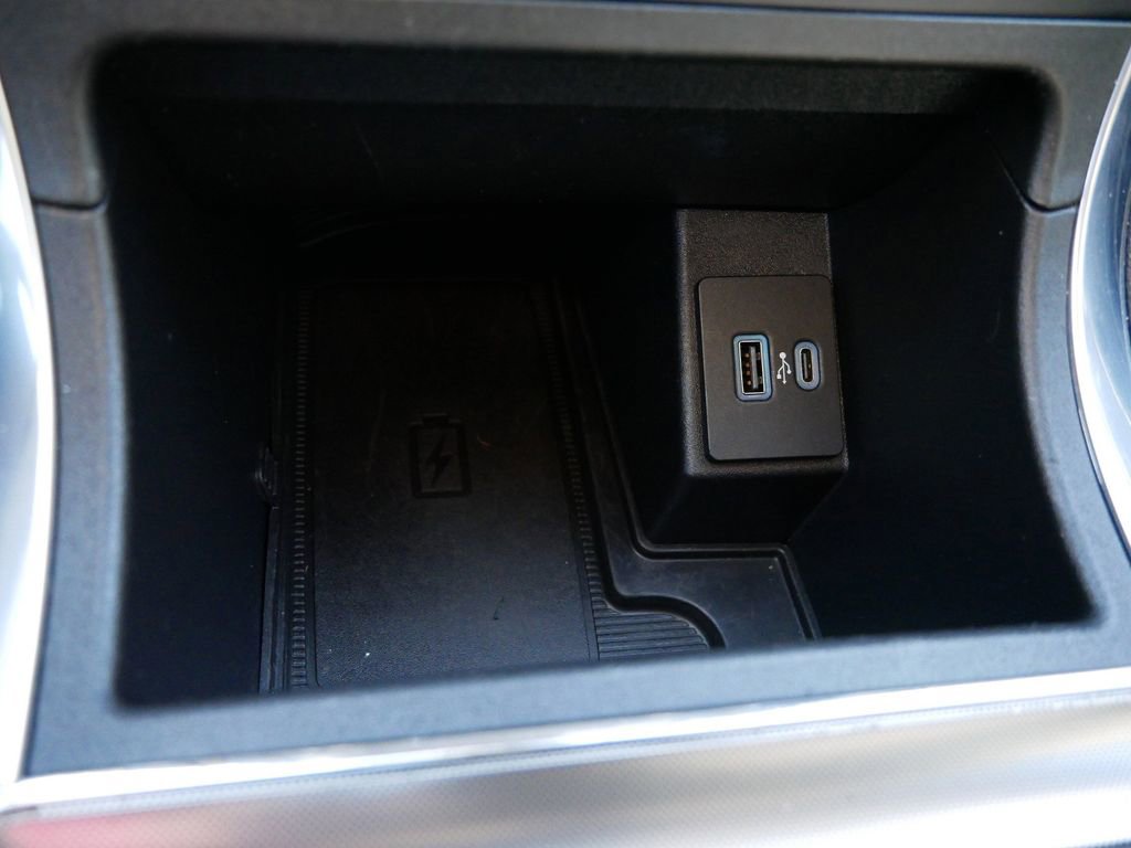 Certified 2024 Ford Edge Titanium image 24