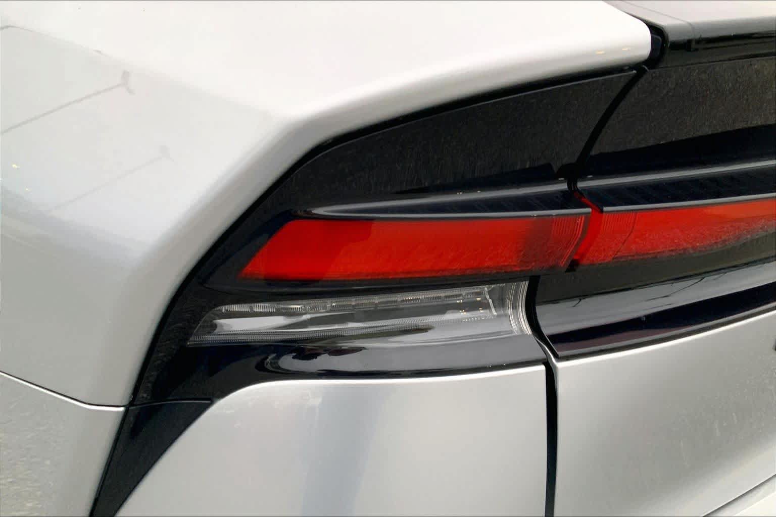 Used 2023 Toyota Prius XLE FWD image 26