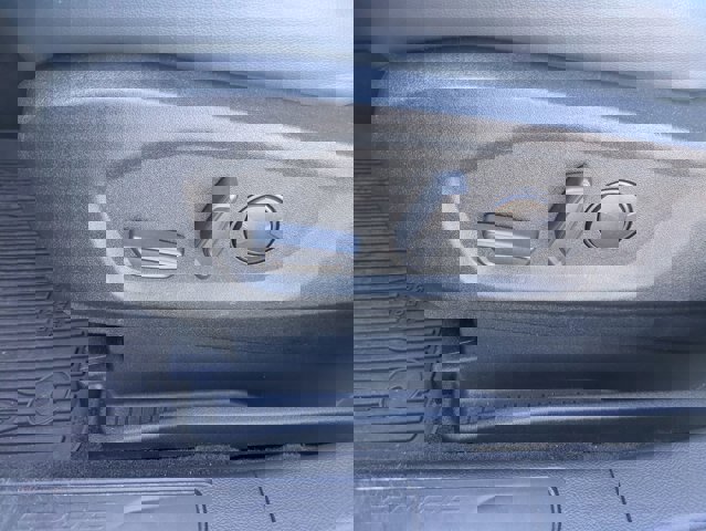 Certified 2022 Ford Edge SEL w/ Sport Appearance Package image 16