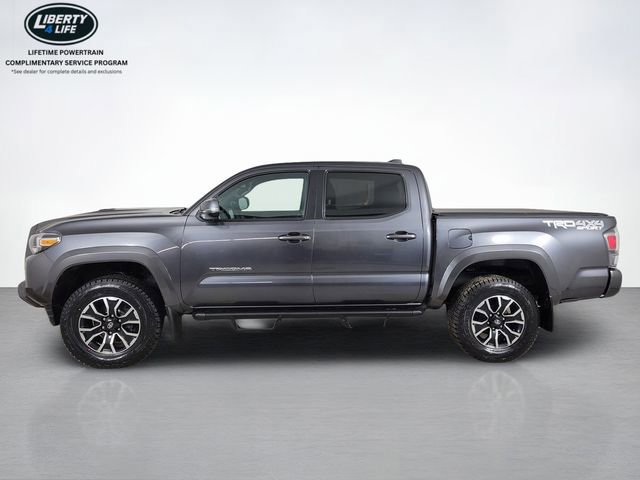Used 2022 Toyota Tacoma TRD Sport w/ Technology Package image 2