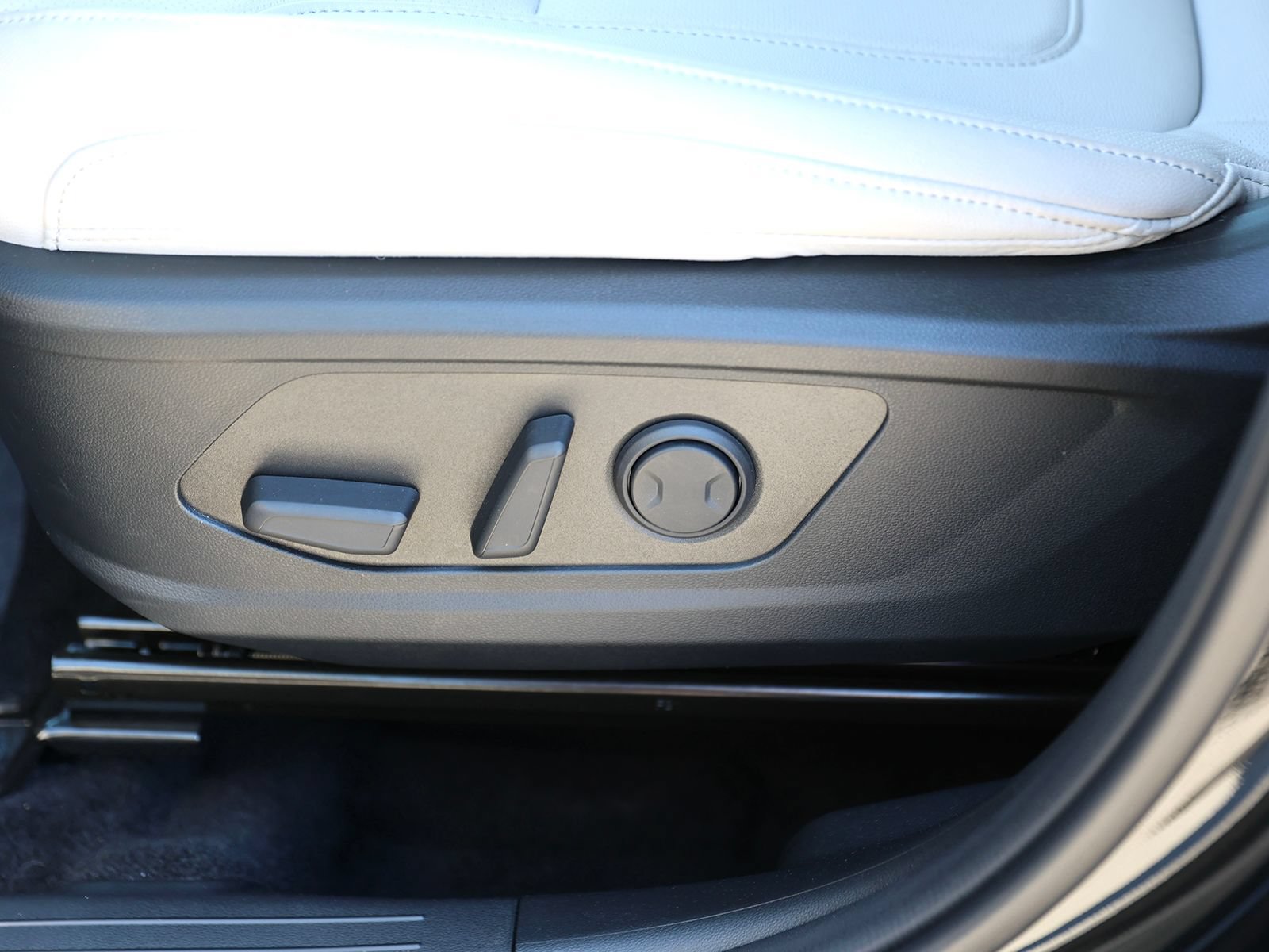 Used 2025 Hyundai Tucson SEL AWD/4WD image 19