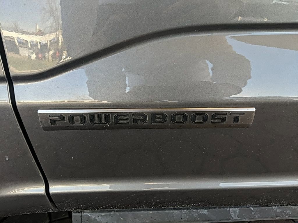 Certified 2025 Ford F150 Platinum w/ Equipment Group 702A High image 12