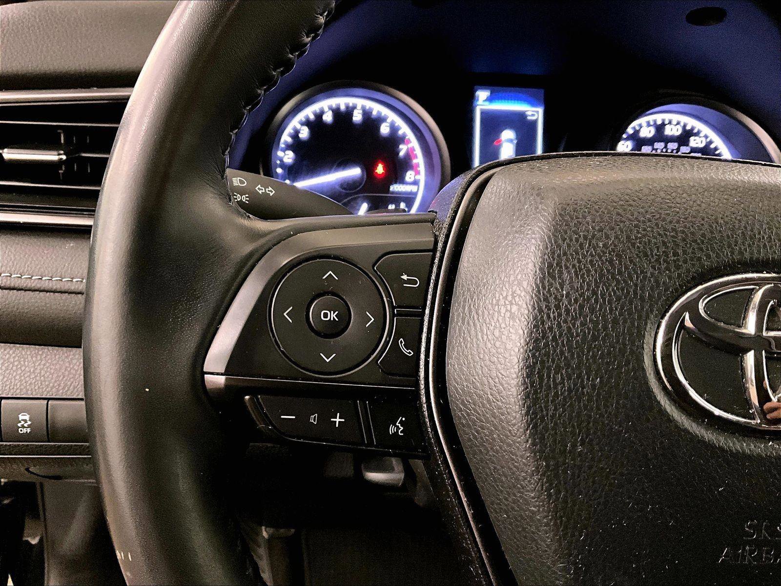 Used 2023 Toyota Camry SE FWD image 17