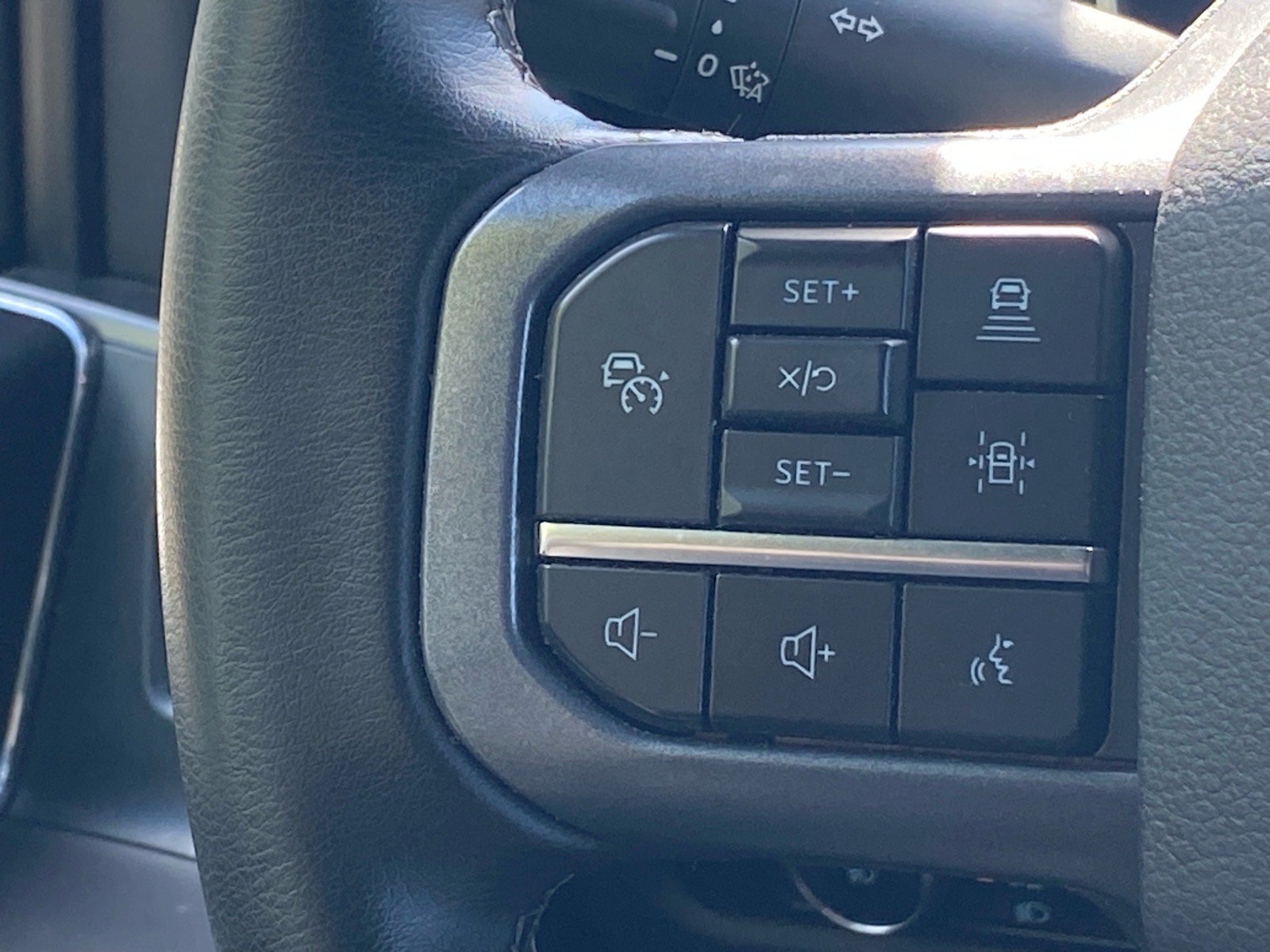 Certified 2023 Ford F150 4x4 SuperCrew image 9