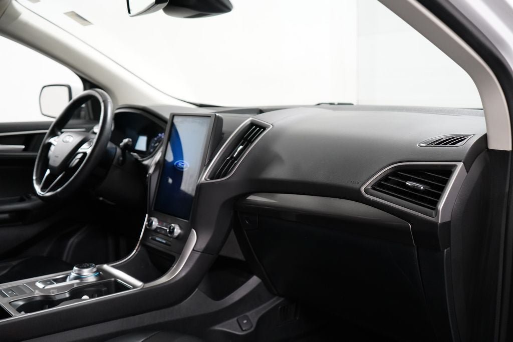Certified 2024 Ford Edge SEL AWD/4WD image 22