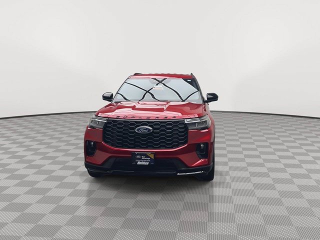 Certified 2025 Ford Explorer ST-Line w/ ST-Line Street Pack AWD/4WD image 38
