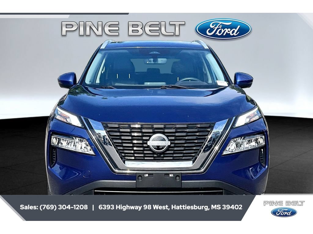Used 2023 Nissan Rogue SL AWD/4WD image 3