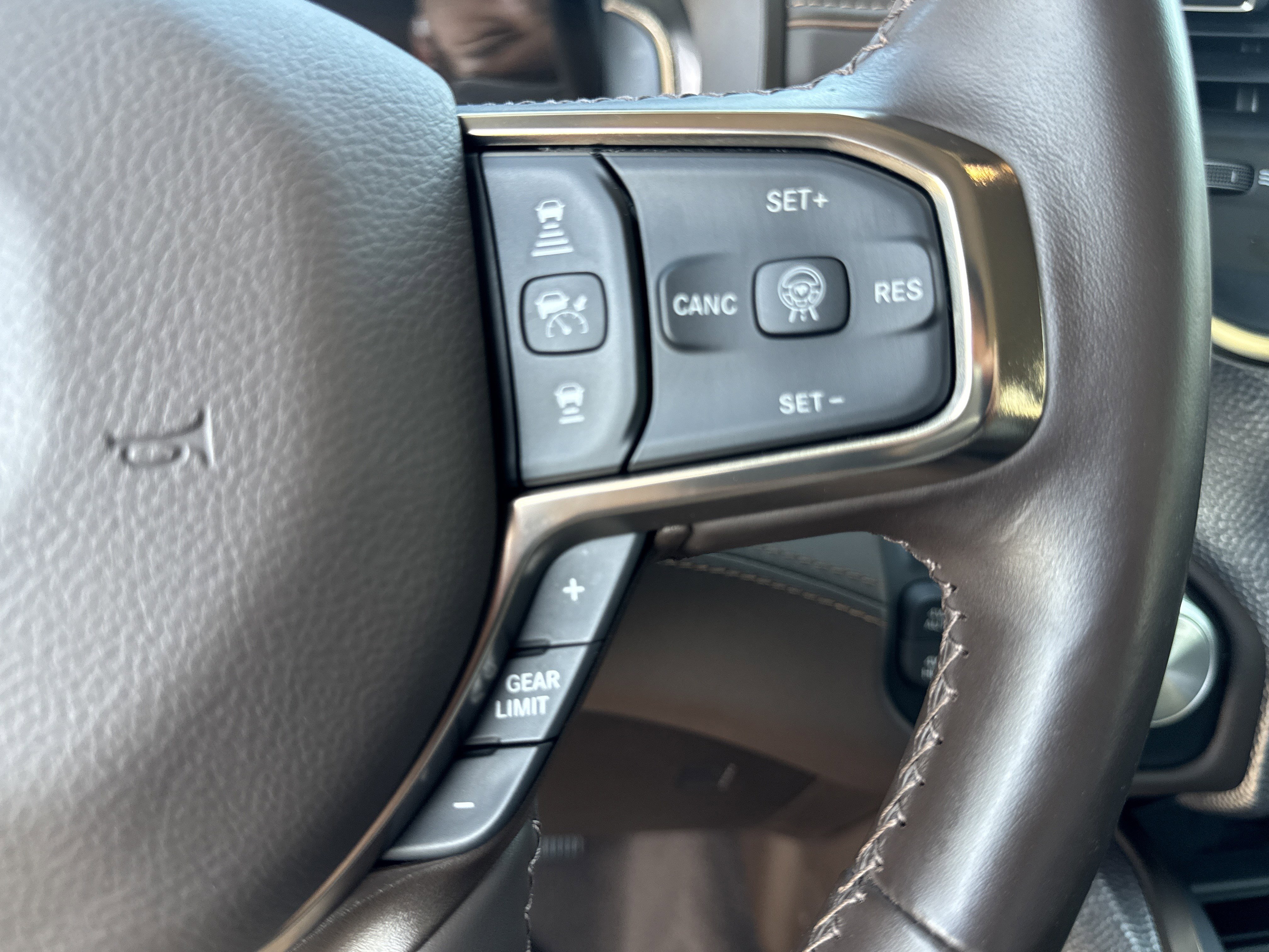 Used 2025 RAM 1500 Limited image 34