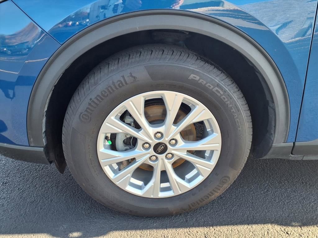 Certified 2023 Ford Escape Active w/ Tech Pack #2 image 11