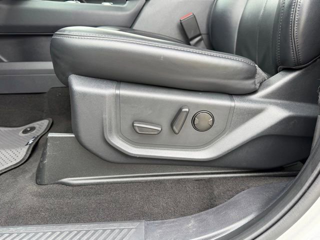 Certified 2024 Ford Expedition Max XLT image 11