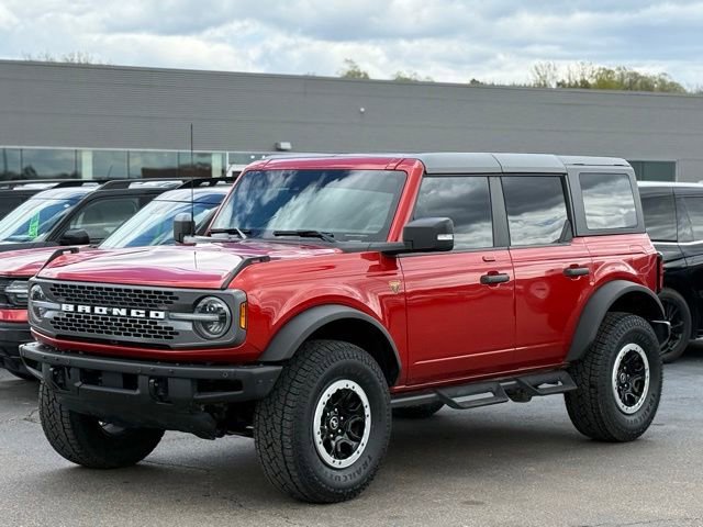 Certified 2023 Ford Bronco Badlands w/ Sasquatch Package AWD/4WD image 35