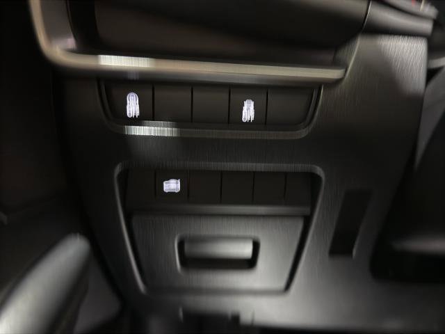 Used 2021 MAZDA MAZDA3 s image 15