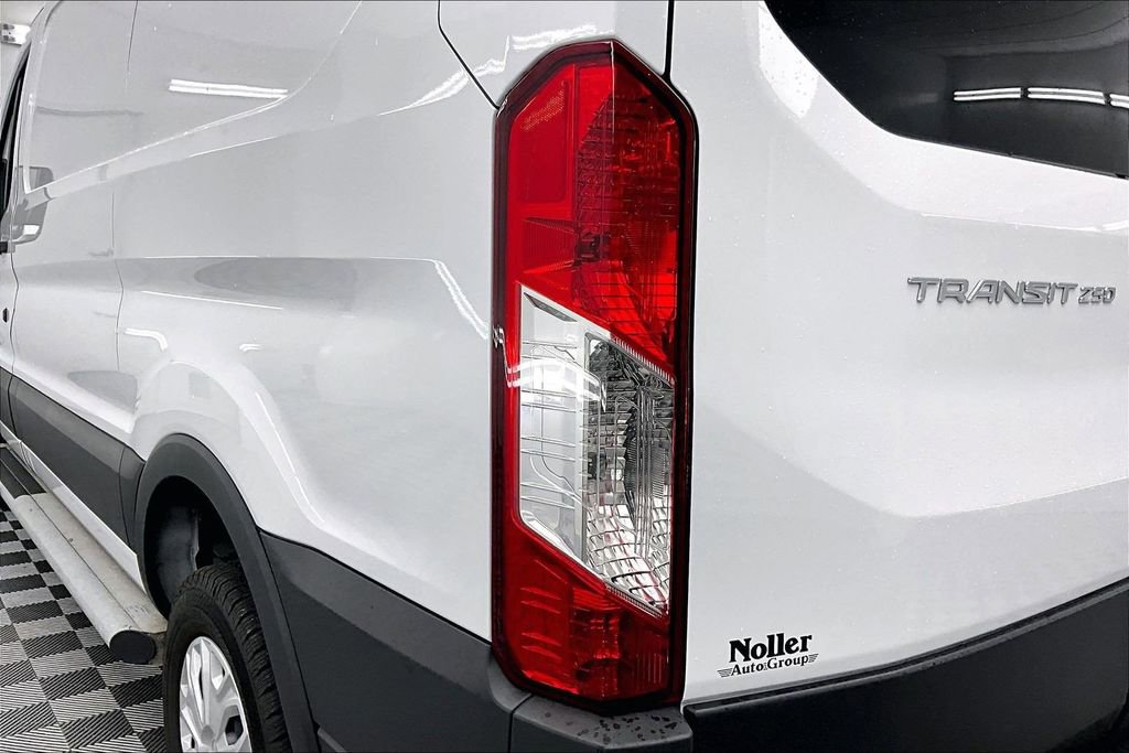 Certified 2024 Ford Transit 250 Low Roof w/ Exterior Upgrade Package image 28