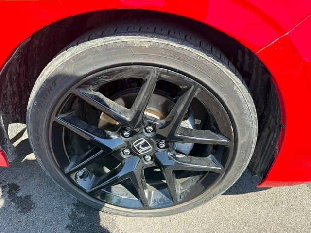 Used 2025 Honda Civic Sport image 4